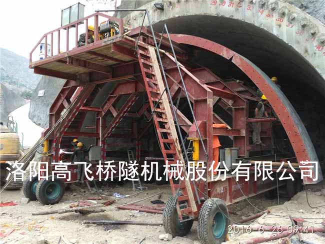 襯砌臺(tái)車在地鐵隧道防災(zāi)減災(zāi)中的應(yīng)用